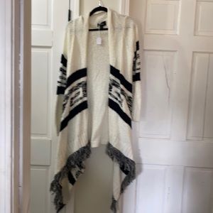 CONFESS. Size Medium. White with black and gray design